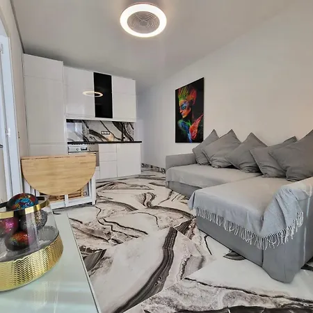 2 Bedrooms Flat + Balcony + Parking At Canteras Las Palmas de Gran Canaria