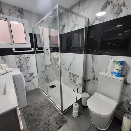 2 Bedrooms Flat + Balcony + Parking At Canteras * Las Palmas de Gran Canaria